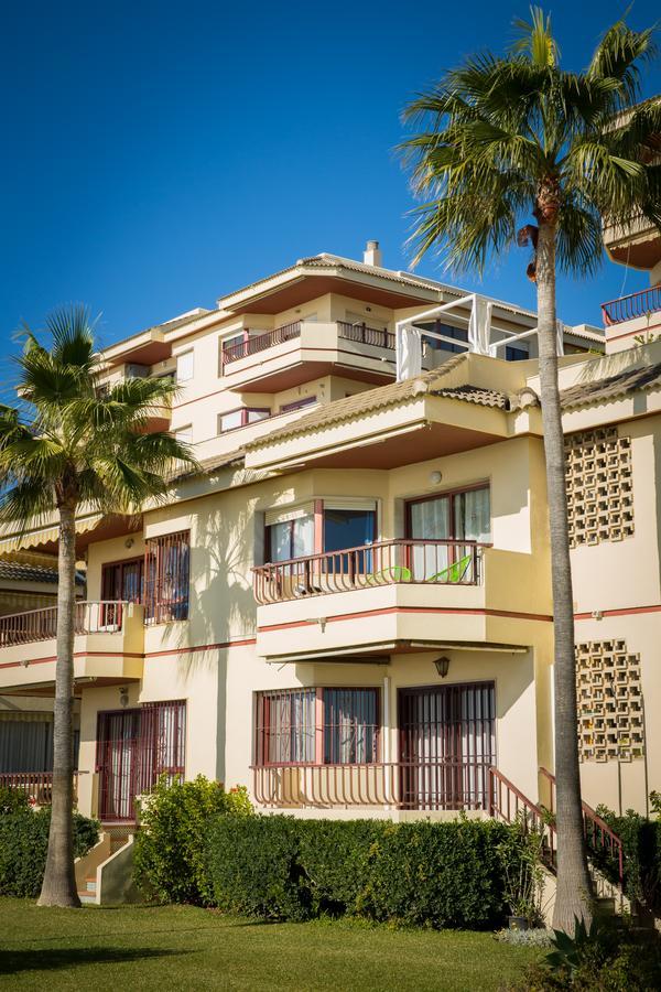 Holidays2Riviera Sea Side Front Beach Sitio de Calahonda Exteriör bild