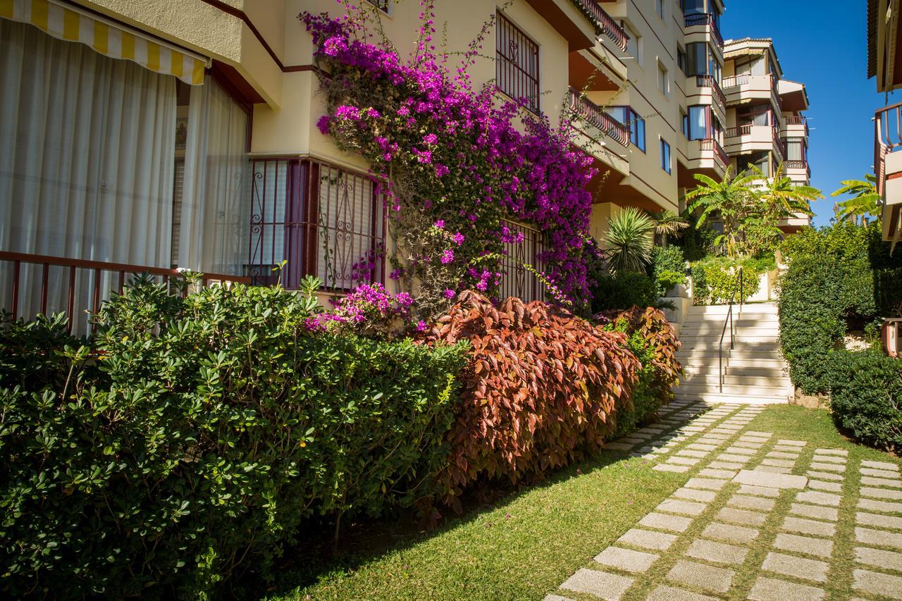 Holidays2Riviera Sea Side Front Beach Sitio de Calahonda Exteriör bild